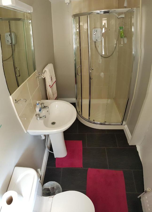 Budget Double Room,1051404688:JPEG